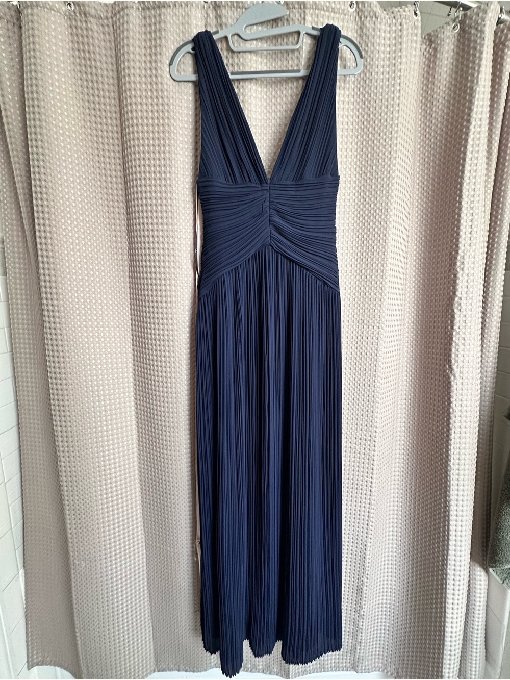 Lulus Kelina Maxi Dress - Navy Pleated V-Neck